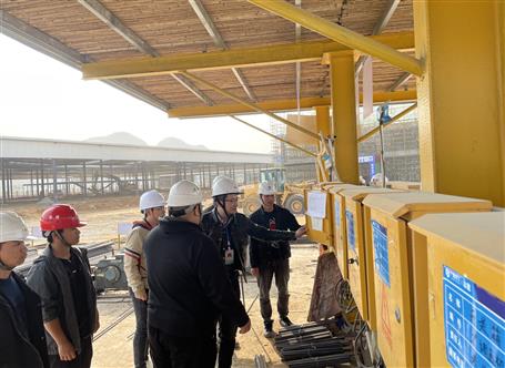 柳江區(qū)住建局檢查組到冶建第十二分公司項目檢查指導