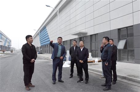 覃振華到江蘇、安徽兩地調(diào)研市場(chǎng)經(jīng)營(yíng)